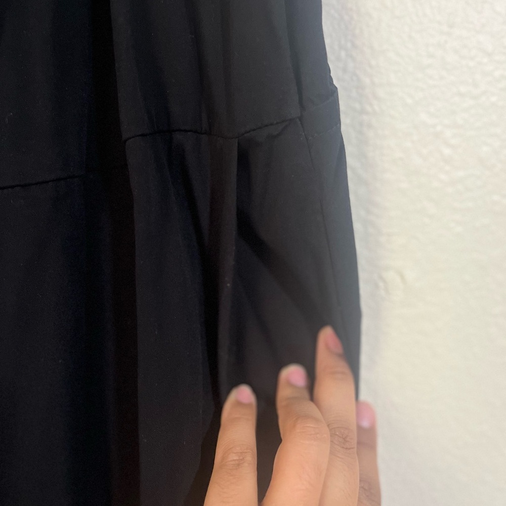 Old Navy: Women’s Black Sleeveless Back Tie Jumpsuit - Picture 3 of 4